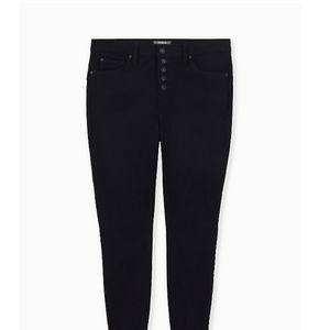 Torrid BOMBSHELL SKINNY JEAN - SUPER SOFT BLACK